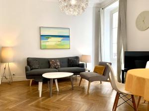 Apartment with Balcony room in Apart Hotel Riviera- Promenade des Anglais 1mn-Exceptionnel 3 pièces- Balcon de Meyerbeer