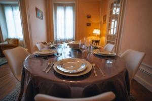 Maisons de vacances L-Ecrin - Stationnement Privatif - Coeur de ville : photos des chambres