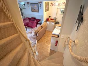 Maisons de vacances La Petite Madeleine is a Charming 2 Bedroom Pet Friendly Gite situated on Dinan Port : photos des chambres