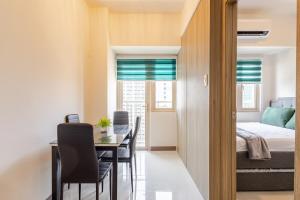 The Prestige Bayview with Balcony