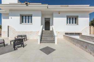 Villa Angiben by BarbarHouse