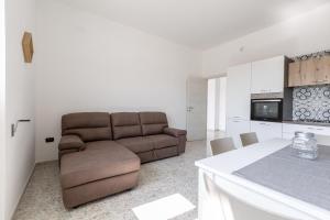 Villa Angiben by BarbarHouse