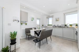 Tranquil House with Sea Views