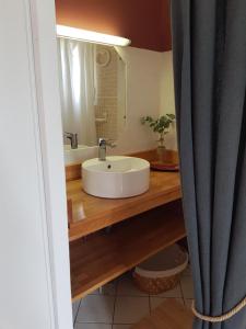 Villas Villa Palmera - Classee 3 etoiles - Grand confort, calme, et magnifique vue degagee : photos des chambres
