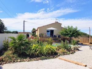 Villas Villa Palmera - Classee 3 etoiles - Grand confort, calme, et magnifique vue degagee : photos des chambres