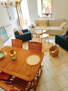 17th century house with swimming pool