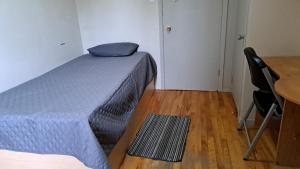 Le1226-Private Room 2 with Free WIFI and Parking