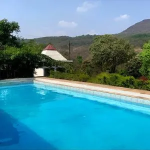 THE HEART OF HEAVEN - Āmbavna