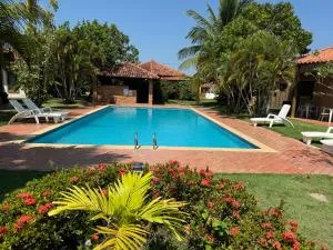 Bangalô 13 Praia de Guaratiba- Prado BA - 阿尔科巴萨