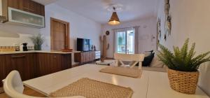 Luxe appartement, centrum Marbella, vlak aan zee!