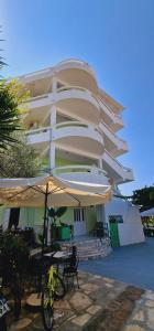 Guest house Luiza & Bushati