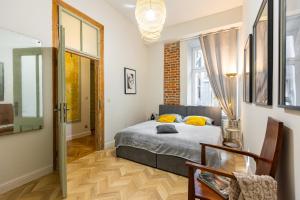 Stylish apartment #2 in Krakow Old Town