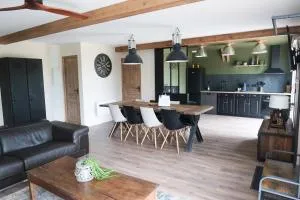 Grange La Rouge - gîte Corrèze - Louignac