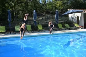 Moulin des Gypses Gîte l'Oliveraie - 莫穆瓦龙