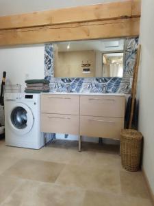 Maisons de vacances Gite isole au coeur du vignoble : photos des chambres