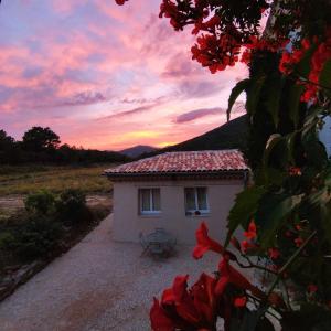 Maisons de vacances Gite isole au coeur du vignoble : photos des chambres