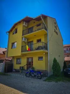 Vila Alex - Carastelec