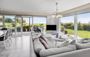 3 Bedroom Gorgeous Home In Juelsminde