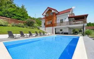 Lovely Home In Pregrada With Sauna - Rogatec