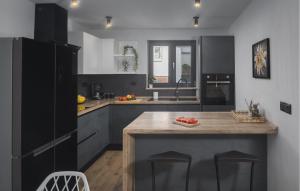 Three-Bedroom Holiday Home In Banjole