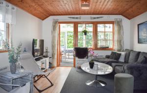 Nice Home In Ronneby With Wifi