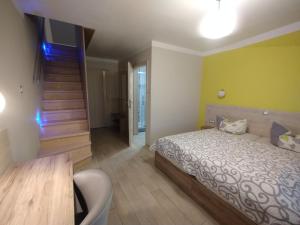 Apartment - Split Level room in Gdanziger Dom