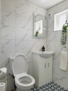 Modern town centre apartment