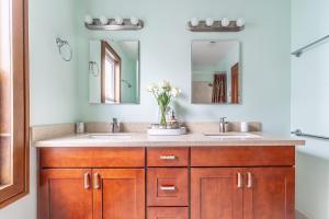 Charming Capitol Hill Craftsman