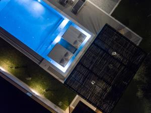 Xenia, Relaxing Private Pool Villa & Hydromassage by MindYourVilla
