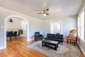 Luxurious 3 bedroom near downtown and convention center