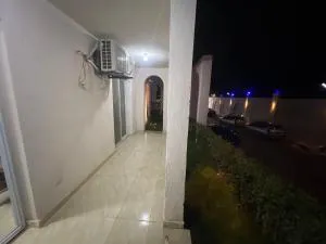 سانتوريني الساحل الشمالي - Abū Shunaynah