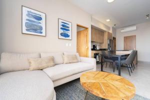 Best view rooftop with heated jacuzzi