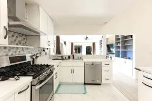 Pristine Poway Retreat - باواي