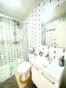 Spacieux et lumineux, coup de cœur garanti à proximité du métro et RER