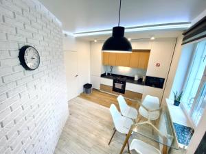 Трикімнатна SKY HOUSE Безключовий доступ!