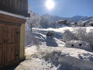 Appartements Charmant T1 : photos des chambres
