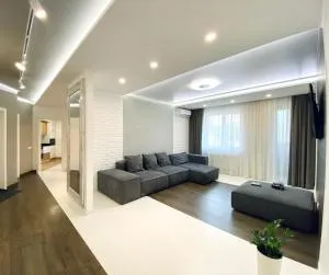 Найкраща трикімнатна квартира - Вінниця, напроти ТЦ Поділля Сіті - Sobariv