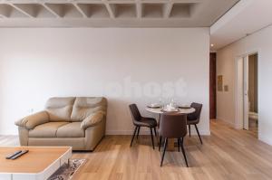 Modern and equipped 2 bedroom apt in Villa Morra