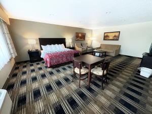 King Business Room - Non-Smoking room in Econo Lodge Rothschild