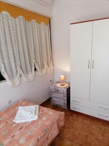 Apartments with a parking space Losinj, Losinj - 23520