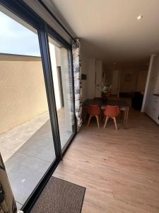 Appartement ROSE, Aéroport ST EXUPERY, Groupama stadium, Eurexpo, LDLC Arena