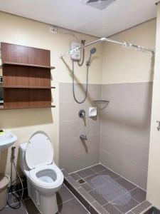 Homey Stay 1 BEDROOM, inside IT PARK