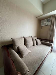 Homey Stay 1 BEDROOM, inside IT PARK