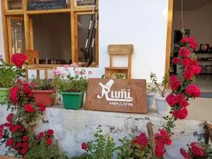 Rumi Cafe and Stay - Leh