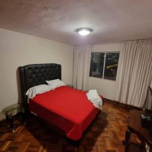 Miraflores departamento céntrico, amplio, hermosas vistas, dúplex 3 dormitorios