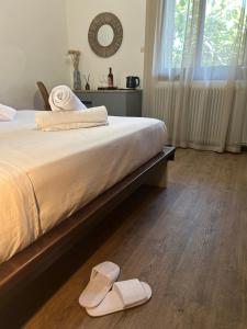 Artemis Airport Stay