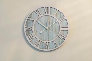 Bright and Airy Studio with Minimalist Charm