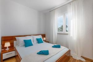 Appartement mit Balkon und Meerblick - b58022 