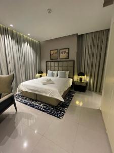Damac Majestine VIP - Manzar Holiday Homes