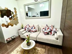 The Modern Flats at Air Residences